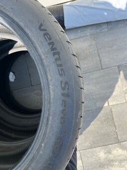 Pneu Tesla Y - 3