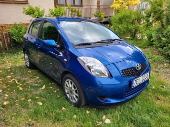 Toyota yaris 1.3 - 3