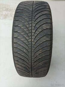 Zimní pneu Goodyear 205/55 R16 94V - 3