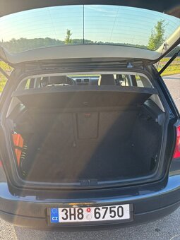 VW Golf V 1.6 MPI Comfortline - 3