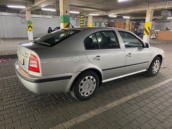 SKODA OCTAVIA TOUR 1.6 SR - 3