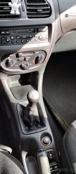 Peugeot 206 1,2 44kW r.v.2004 - 3