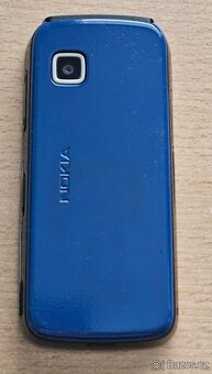 Nokia 5230 modrá - 3