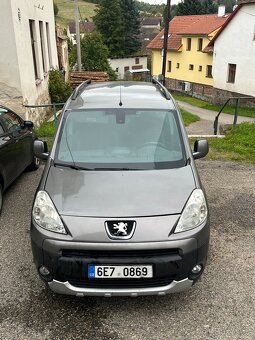 Peugeot Partner (Citroen Berlingo) 7 míst, 1.6 HDi, rv 2011 - 3