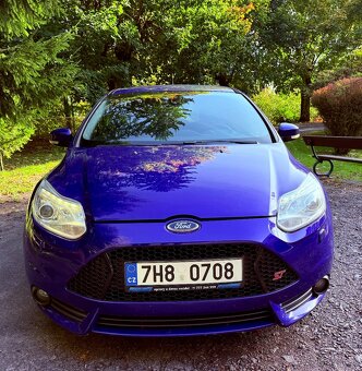 Ford FOCUS ST 250 Mk3 - 3