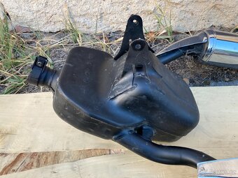 Yamaha TDM 850-originální výfuk - 3