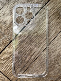 kryt na Apple iPhone 16Pro - 3