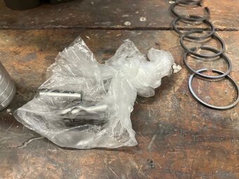 Manet 90 dvou píst originál vybroušený válec TOP - 3