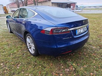 Tesla Model S 90d free charging DPH - 3