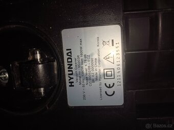 Vysavač Hyundai 1600W - 3