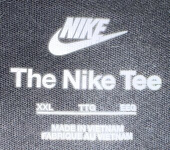 Tričko Nike Rhythm Graphic - Černé - 3