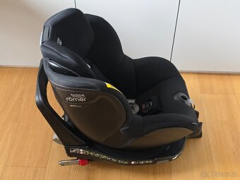 Britax Römer Dualfix M i-Size cosmos black – TOP stav - 3