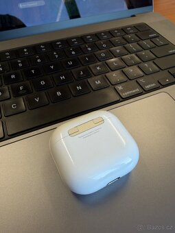 Apple Airpods 4, originál, čisté, hezké, záruka - 3
