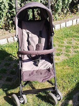 Skládací kočárek - 3