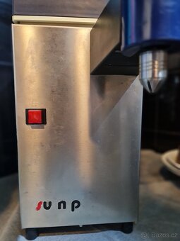 Výrobník šlehačky - 3