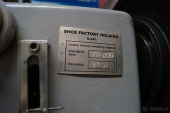 Profesionální šící stroj Adler 205 MO - 3