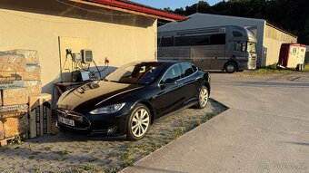 Tesla model S 90D 2016  , Premium sound  , Winter Packet - 3