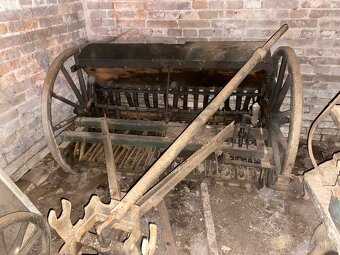 Hrabačka, obracečka, sečka a sekačka za koně - 3