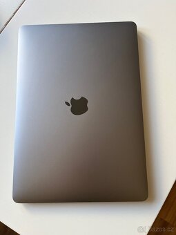 MacBook Air 13'' - M1 / 8 GB RAM / 256 GB - 3