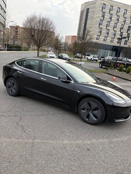 Tesla model 3 sr+ - 3