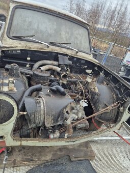 Trabant 601 dva kusy - 3