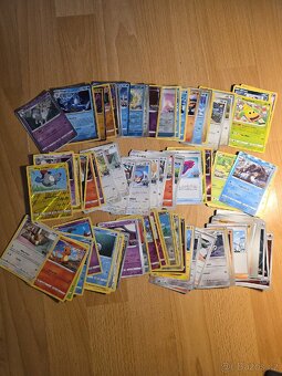 Pokémon karty - 3