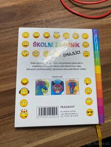 Školní zápisník se smajlíky - kalendář, taháky a vtipy - 3