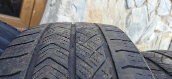 225/45R17 - 3