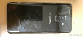 Samsung Galaxy A8 2018 A530F Dual SIM, černá - 3