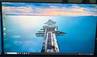 PC NA HRY/AMD/4JÁDRO/NVIDIA GTX/SSD/HDD/8GB RAM/W11 - 3