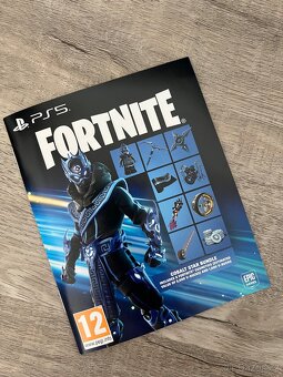 Sony PlayStation 5 s mechanikou - 3