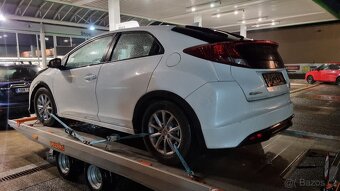 Honda Civic 9g rv.2012 5D a TOURER na náhradní díly - 3
