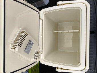 Chladicí box, lednice Coca Cola 12V 230V - 3