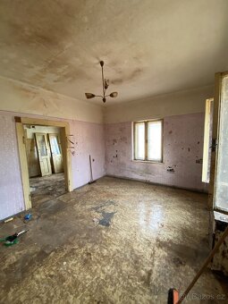 Prodej bytu Dvůr Králové nad Labem 33m2 - Heydukova č.p. 784 - 3