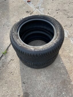 Pneu michelin 225/55R17 - 3