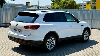 Volkswagen Touareg //3.0TDi//170kW//JAKO NOVÉ//SERVIS-VW// - 3