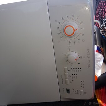 Electrolux zánovní 1300 otáček - 3