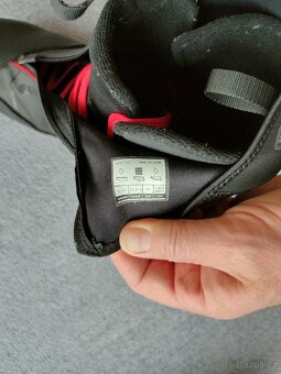 Zánovní běžecké boty Rossignol velikost 44 - 3