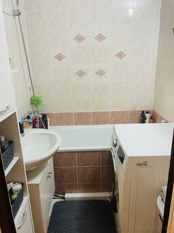 Pronájem bytu 3+1 v Bechyni - 3