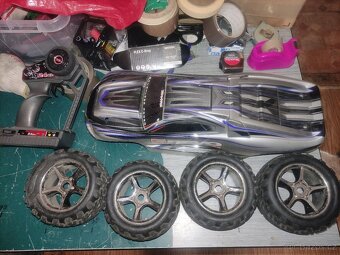 letadla, autíčka prodám , uklízím sklad - 3