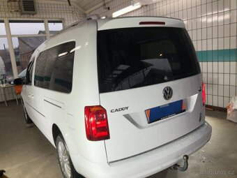 Caddy Maxi 2.0TDI Highline,tažné,serviska,výhřev - 3