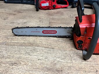 Motorová pila Husqwarna 242 - 3