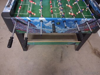 Stolní fotbálek - 3