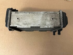 Audi A4 B5 8D intercooler 2.5TDi levý - 3
