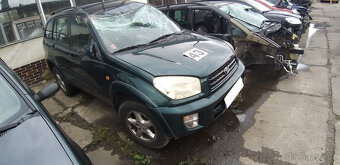 Toyota Rav4 II 2,0 4wd - použité náhradní díly - 3