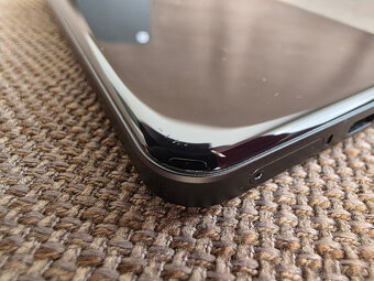 Xiaomi 15 Ultra + příslušenství - 3