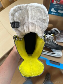 Hokejové brusle Bauer Supreme S25 SR - 3