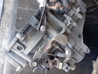 Volkswagen sharan 1.9 tdi 85 kw - 3