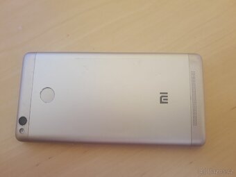 Mobilní telefon - 3