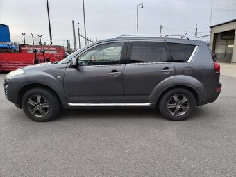 Peugeot 4007 - 3